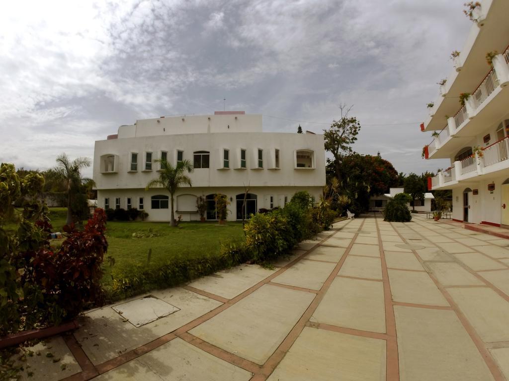 Hotel Hacienda Del Rio Oaxtepec Exteriör bild